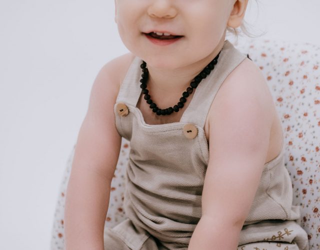 raw black amber teething necklace and bracelet for baby